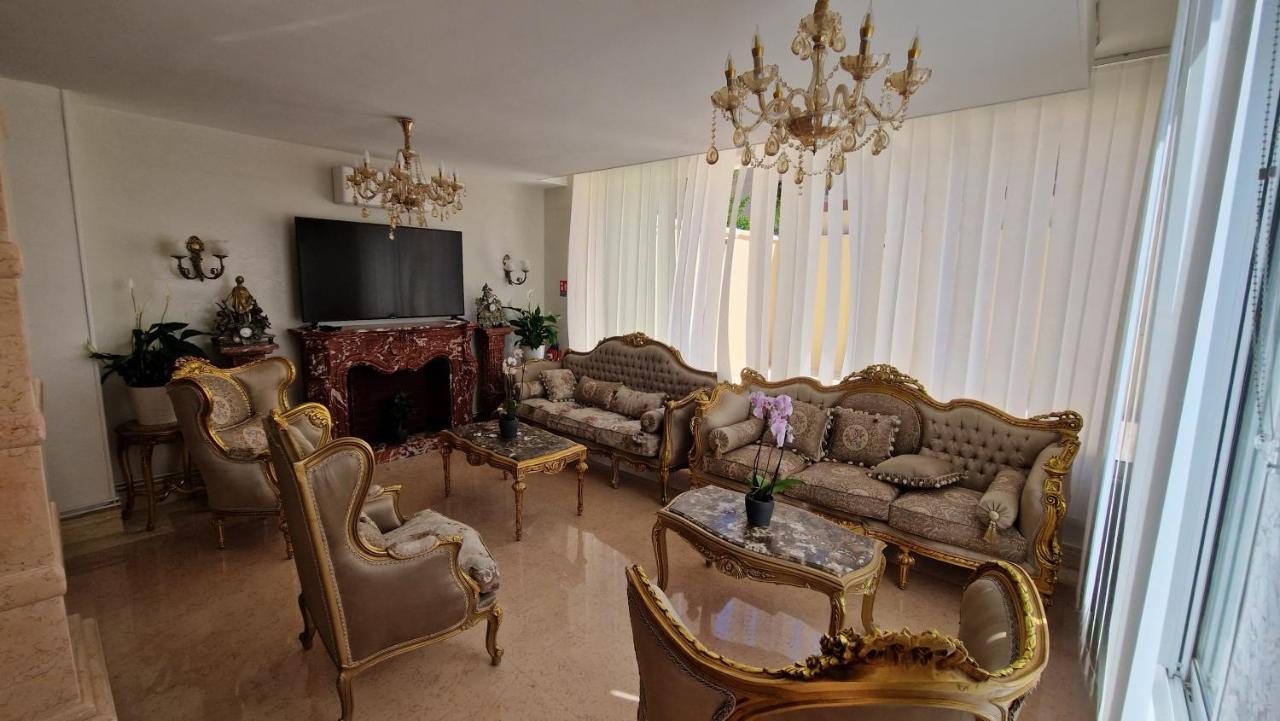 Hotel Royal Paris Ivry Екстериор снимка