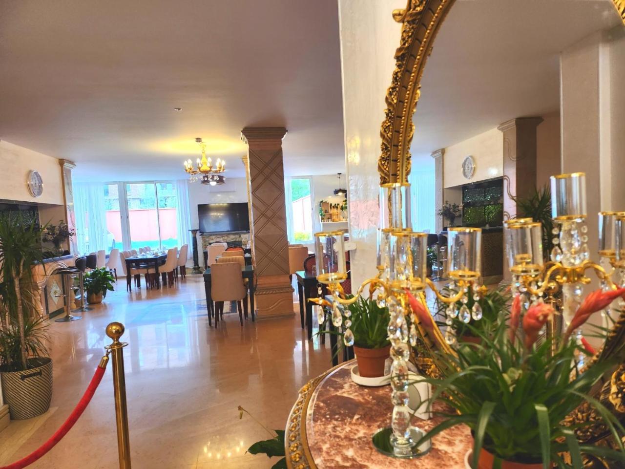 Hotel Royal Paris Ivry Екстериор снимка